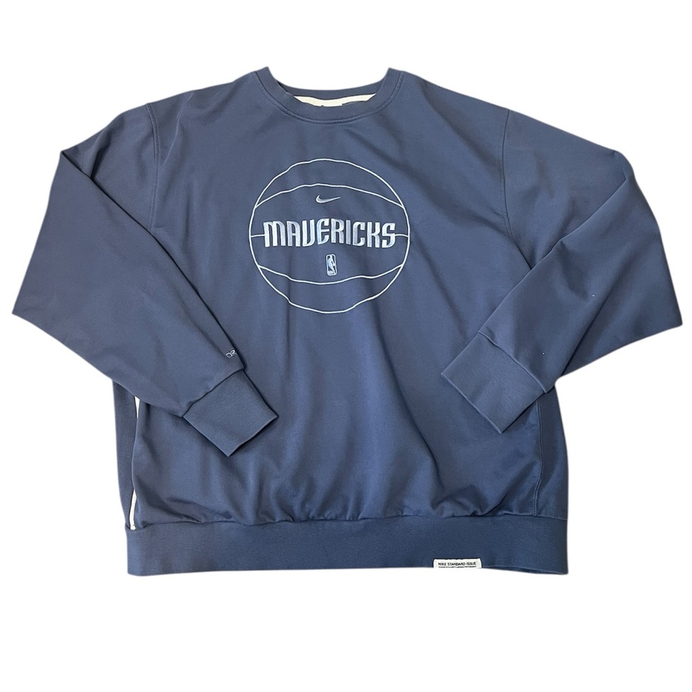 Nike Dallas Mavericks Embroidered Crewneck Sweatshirt